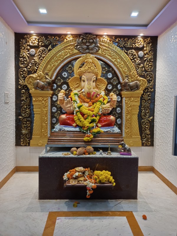 Nav Tarun Ganesh Mitra Mandal Jeur