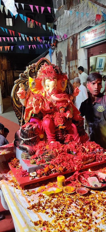Shree Vighnaharta Maghi Ganesh Utsav Mandal